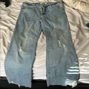Hidden Light Wash Distressed Wide Leg Jeans